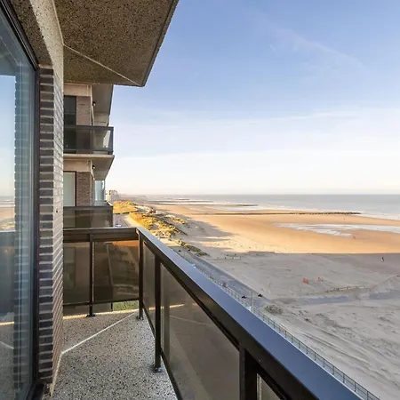 Apartment On The Seventh Floor With Sea View